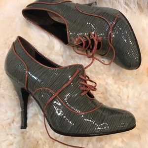 Ferragamo ankle boots good condition 37